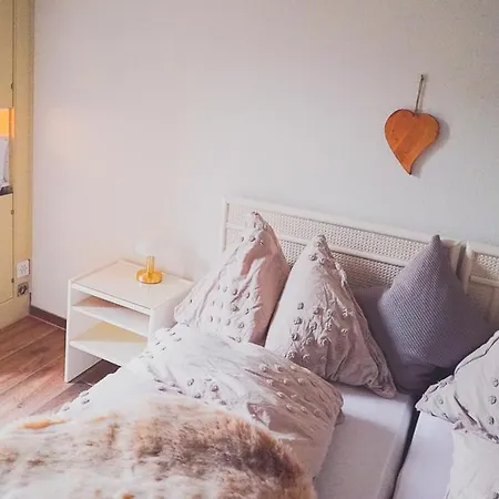 Guest Haus On The Därligen